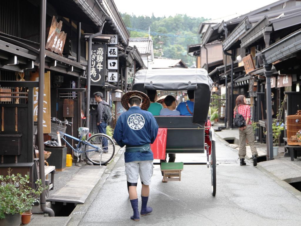 Konji Ryokan Hotel Takayama  Exterior photo